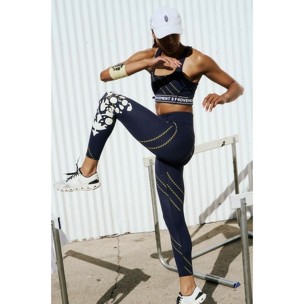 NWT FP Movement Never Better Logo Workout Set Bra‎ Leggings Black Combo Size XS